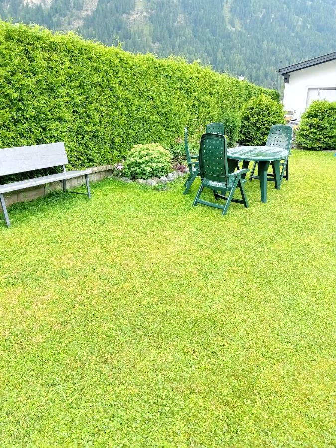 Haus Fini Appartement Längenfeld Buitenkant foto